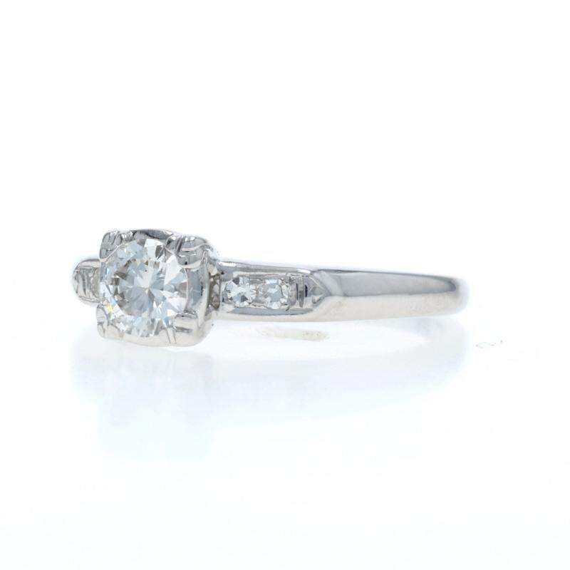 Weißgold Diamant Retro Verlobungsring - 18k Runde Brillant .41ctw Vintage By im Zustand „Hervorragend“ im Angebot in Greensboro, NC