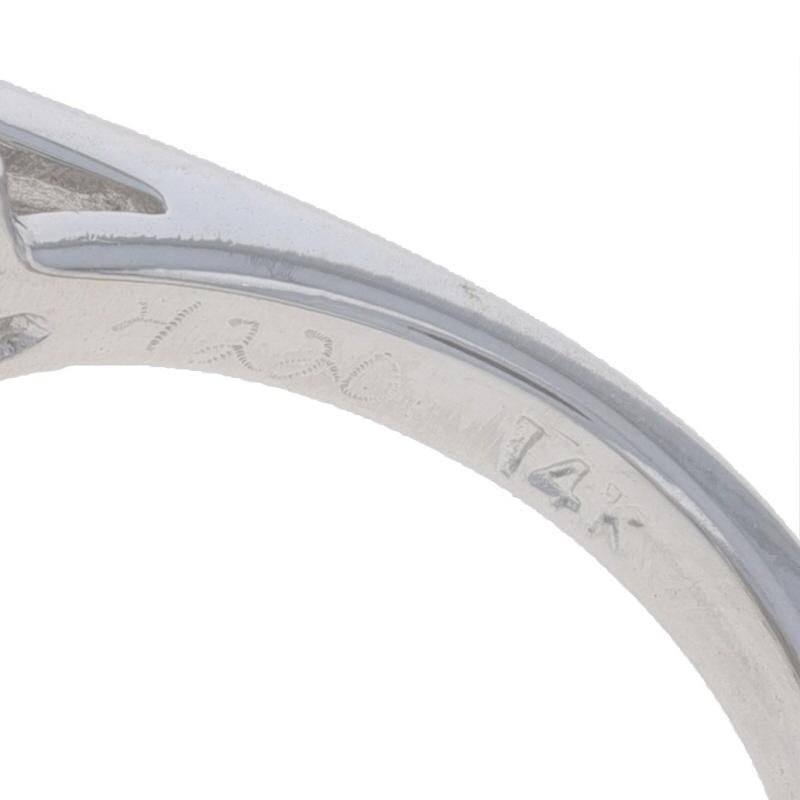 Weißgold Diamant Saphir Cluster Cocktail Bypass-Cocktailring -14k Rnd 1,82 Karat geblümt im Angebot 2