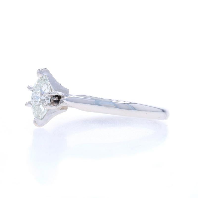 Bague de fiançailles en or blanc avec solitaire en diamant - 14k Marquise .57ct Excellent état - En vente à Greensboro, NC