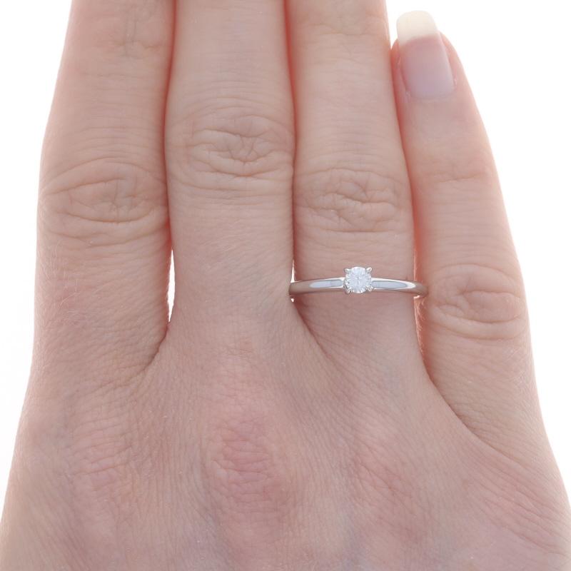 Weißgold Diamant Solitär Verlobungsring - 14k Rund Brillant .16ct (Rundschliff)