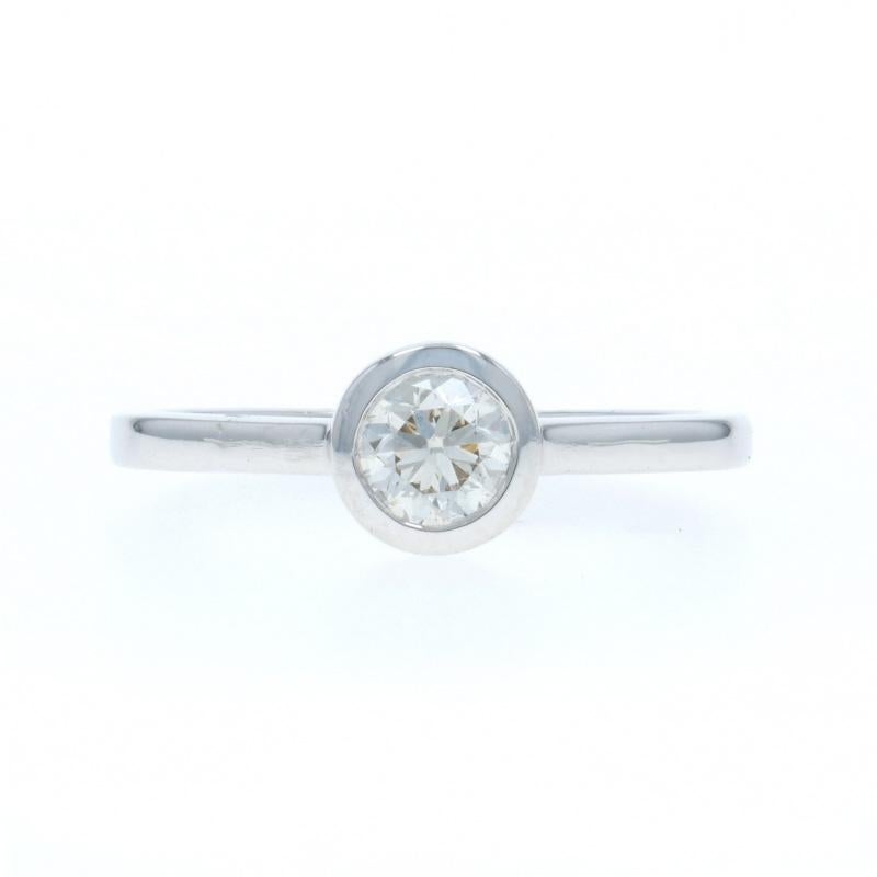 Taille : 7
Frais de taille : Up&Up 3 tailles pour $60 ou Down 2 tailles pour $40

Contenu métallique : Or blanc 18k

Informations sur les pierres

Diamant naturel
Carat(s) : .40ct
Coupe : Brillant rond
Couleur : K.
Clarté : VS1

Total des carats :