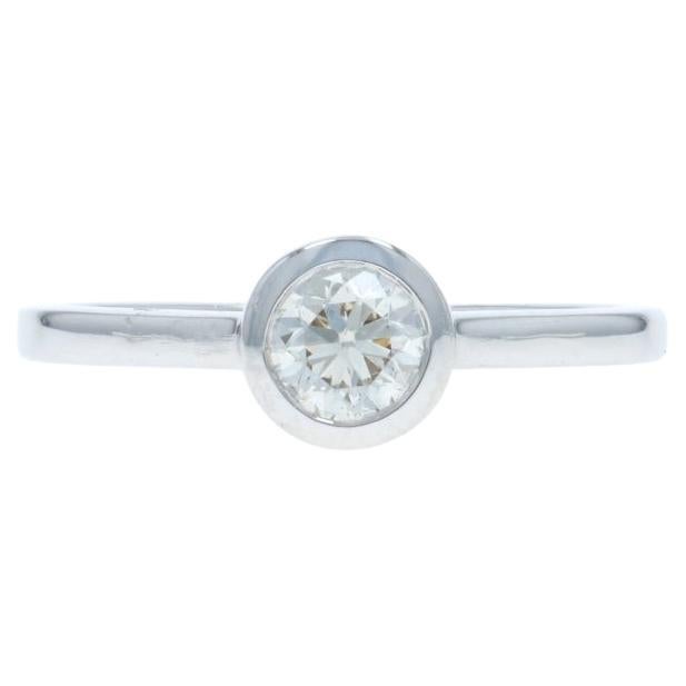 Bague de fiançailles en or blanc avec solitaire en diamant - 18k brillant rond .40ct