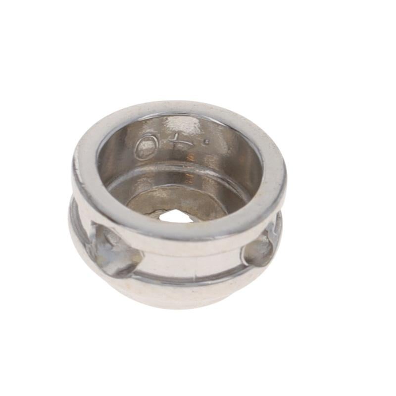 White Gold Diamond Solitaire Pendant - 14k Round Brilliant .50ct Bezel Set Damen im Angebot