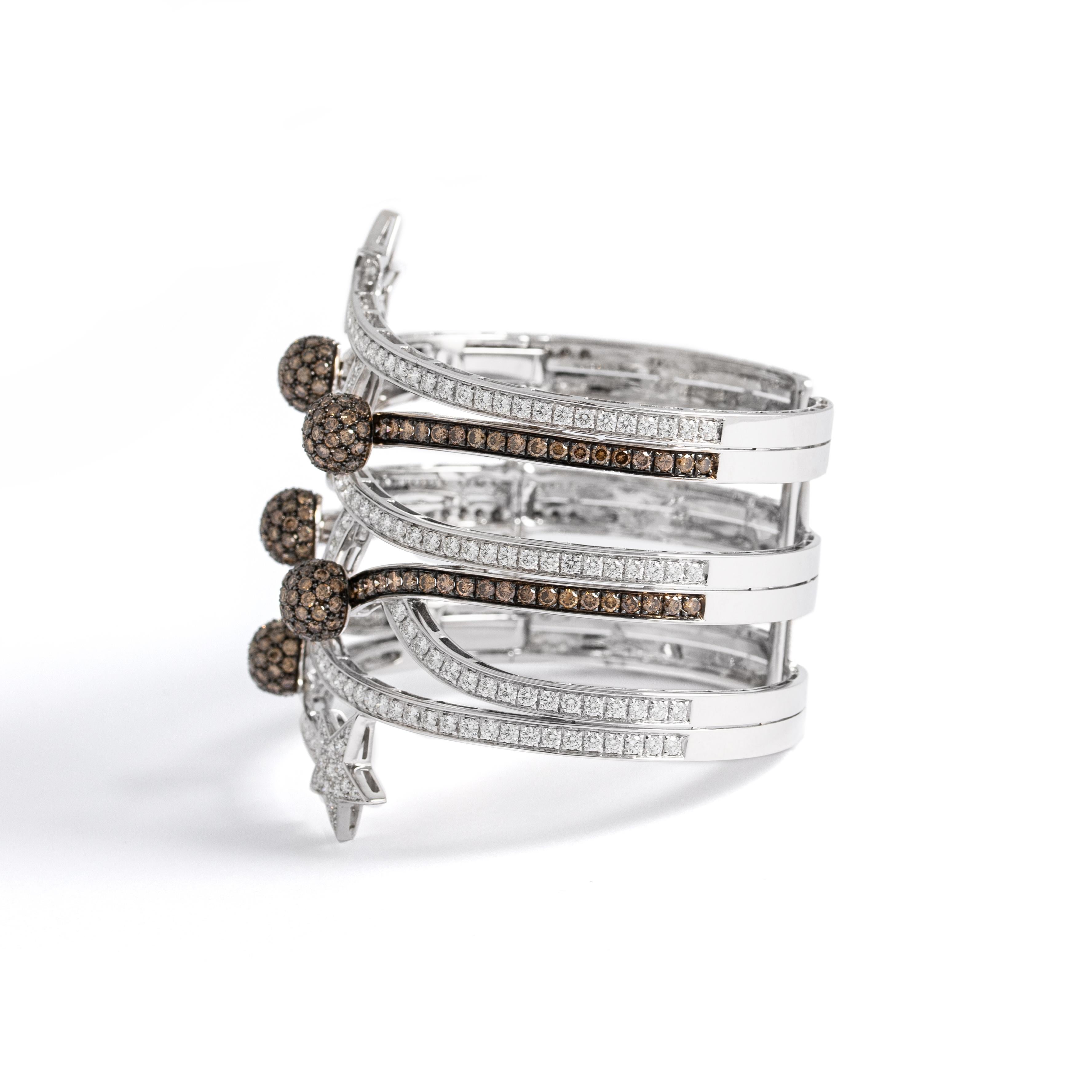Contemporain Bracelet étoile en or blanc 18K avec diamant en vente
