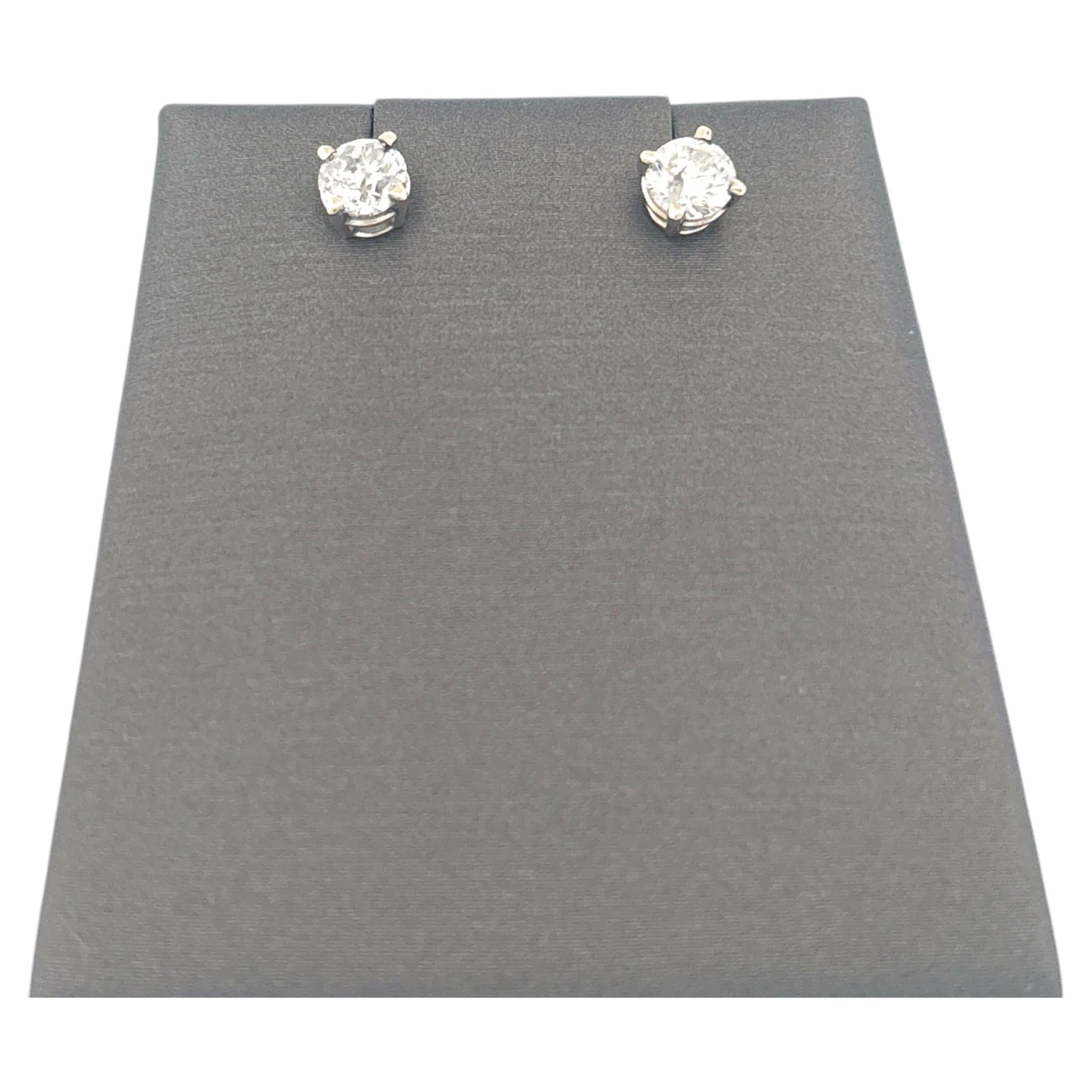 White Gold Diamond Stud Earrings 0.85ctw Classic and Timeless For Sale