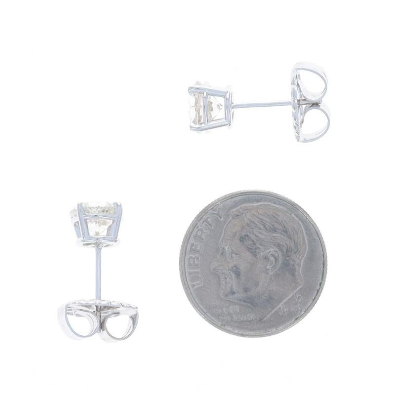 Clous d'oreilles en or blanc 14 carats avec diamants ronds brillants de 2,00 ctw percés Pour femmes en vente