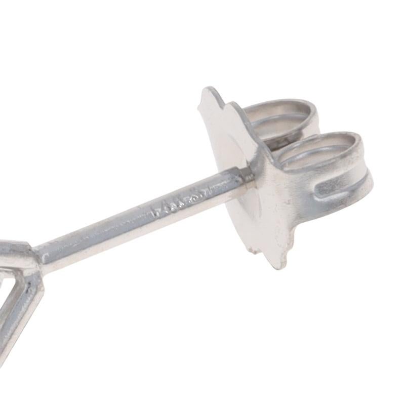 Orecchini con diamanti in oro bianco - 14k Round Brilliante 0,67ctw - forati In condizioni ottime in vendita a Greensboro, NC