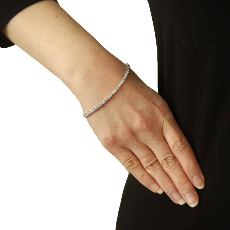 Round Cut White Gold Diamond Tennis Bracelet 7