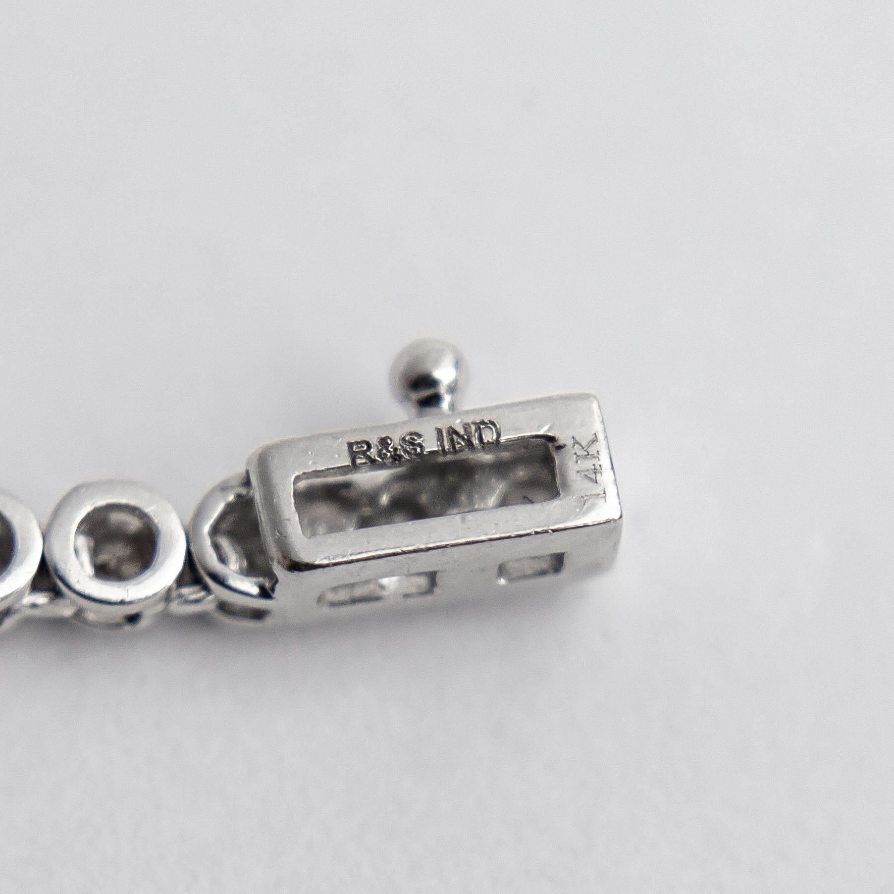 Brilliant Cut White Gold & Diamond Tennis Necklace For Sale