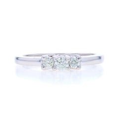 White Gold Diamond Three-Stone Engagement Ring - 14k Round .25ctw Trellis