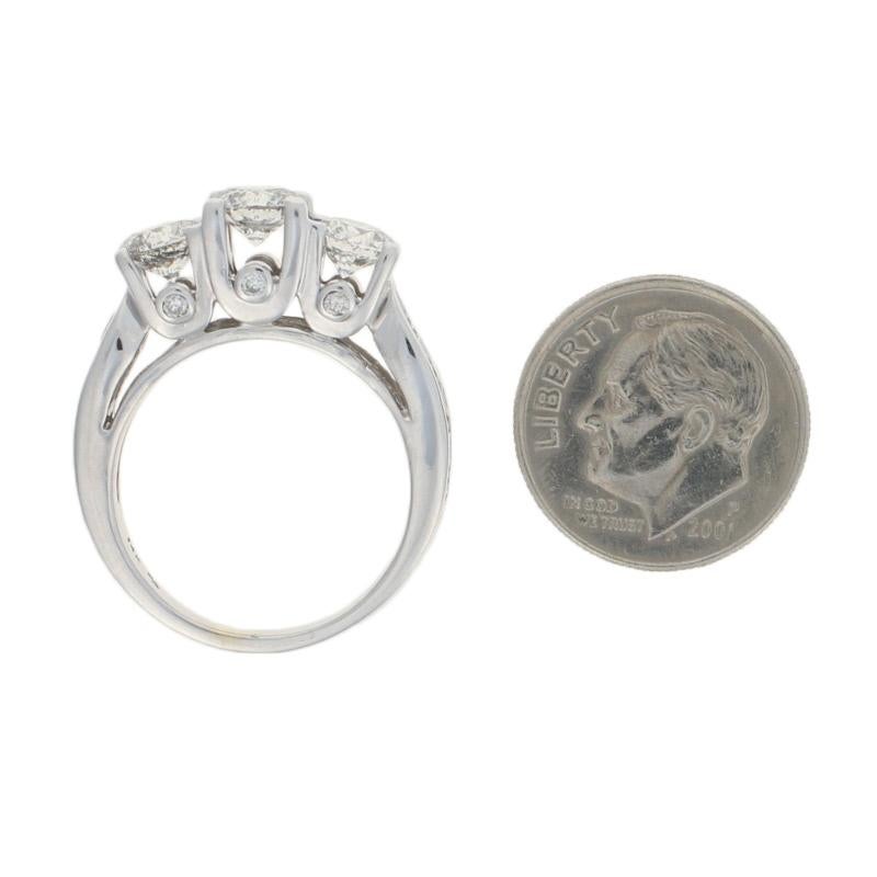 White Gold Diamond Three-Stone Ring, 14 Karat Round Brilliant 3.00ctw In Excellent Condition In Greensboro, NC