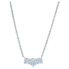 Collier trois pierres en or blanc 18k Round 1.58ctw GIA