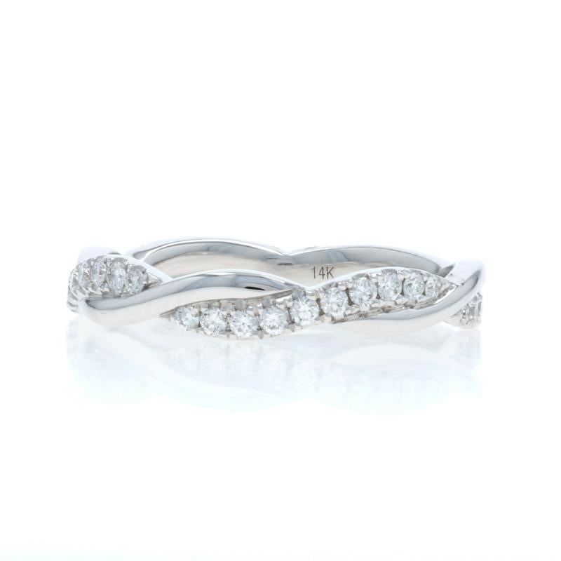 Weißgold Diamant Twist Band - 14k Runde Brillant .30ctw Ring SZ 6 1/2 im Zustand „Hervorragend“ im Angebot in Greensboro, NC