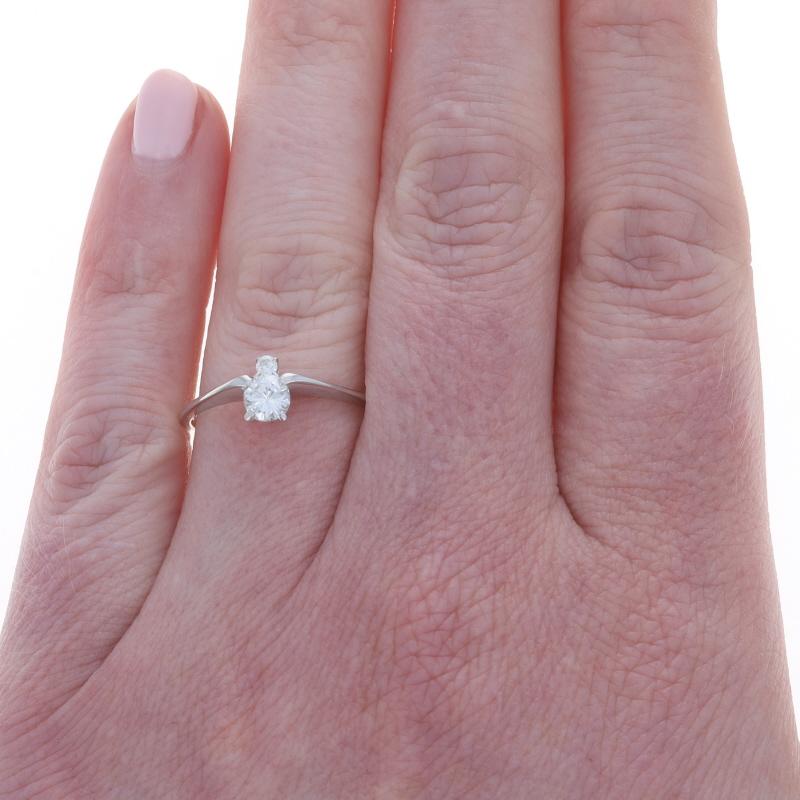 Anillo Oro Blanco Diamante Dos Piedras 18k 950 Brillante Redondo .39ctw Corte redondo en venta