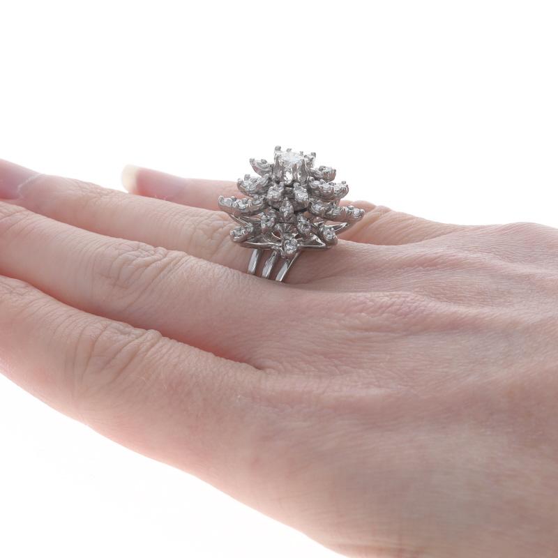 Weißgold Diamant Vintage Cluster Cocktail-Ring 14k Rd 1,60ctw Blumen-Schneeflocke, Vintage Damen
