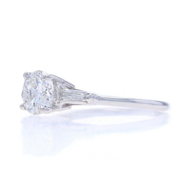 Anello di fidanzamento vintage con diamante in oro bianco - 14k Brilliante rotondo 1,55ctw In condizioni ottime in vendita a Greensboro, NC