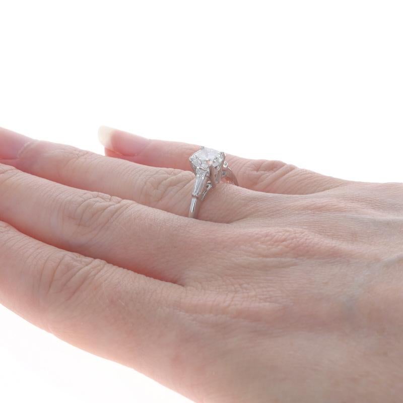 Donna Anello di fidanzamento vintage con diamante in oro bianco - 14k Brilliante rotondo 1,55ctw in vendita