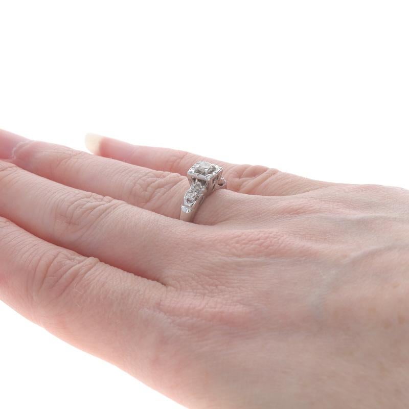 Women's White Gold Diamond Vintage Engagement Ring - 14k Round Brilliant .28ctw Floral For Sale
