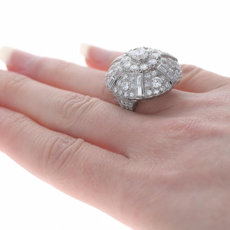White Gold Diamond Vintage Halo Cluster Cocktail Ring - 14k Round 5.33ctw Size 9 In Excellent Condition In Greensboro, NC