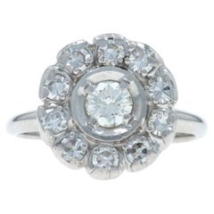 Anello aureolato con diamante vintage in oro bianco - Anello di fidanzamento floreale rotondo da .75ctw 14k