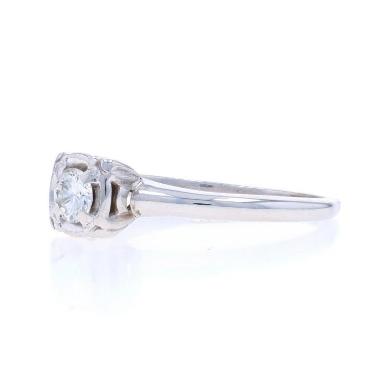 Bague de fiançailles en or blanc avec solitaire vintage en diamant - 14k rond brillant .25ct Excellent état - En vente à Greensboro, NC