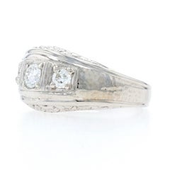 White Gold Diamond Vintage Three-Stone Men's Ring, 14k Round Cut .50ctw Flowers