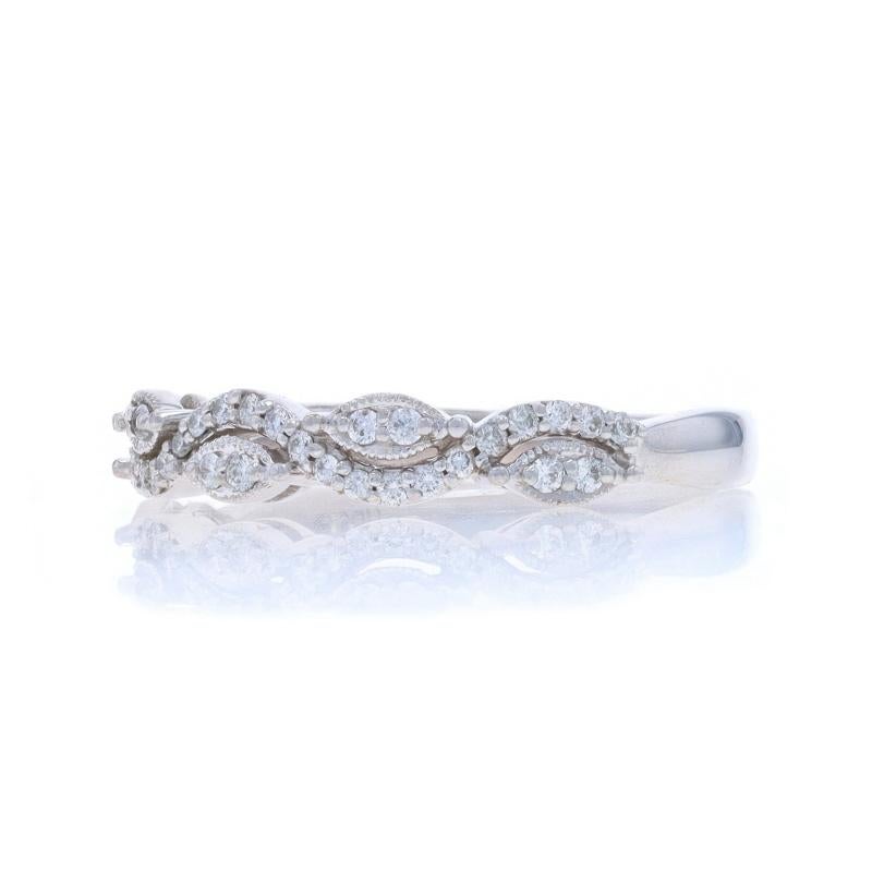 White Gold Diamond Wavy Vine Band - 14k Round Brilliant .25ctw Wedding Ring In Excellent Condition For Sale In Greensboro, NC