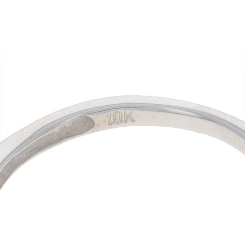 Fascia nuziale con diamante in oro bianco - Anello a Brilliante Rotondo da 10k con peso di 0,26 ct. in vendita 2