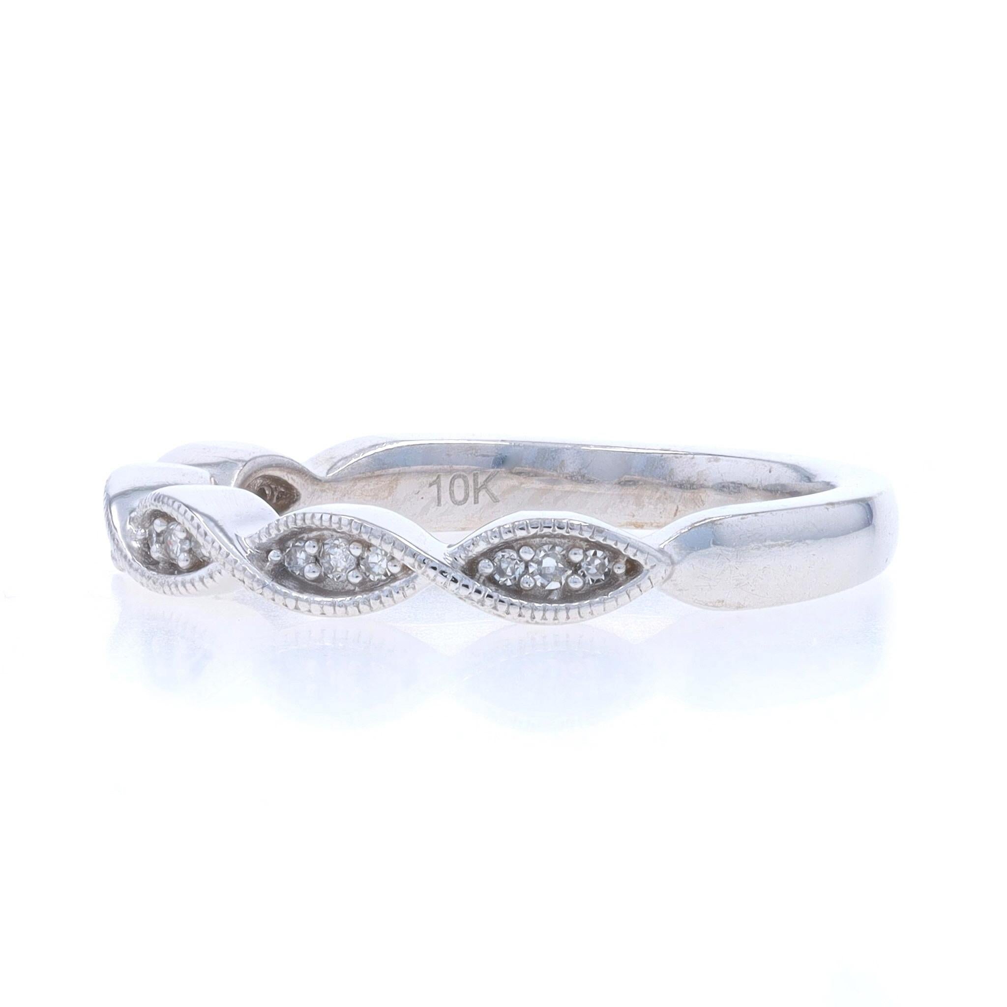 Weißgold-Diamant-Hochzeitsring - 10k Einzelschliff .10ctw Twist Milgrain-Ring im Zustand „Hervorragend“ im Angebot in Greensboro, NC