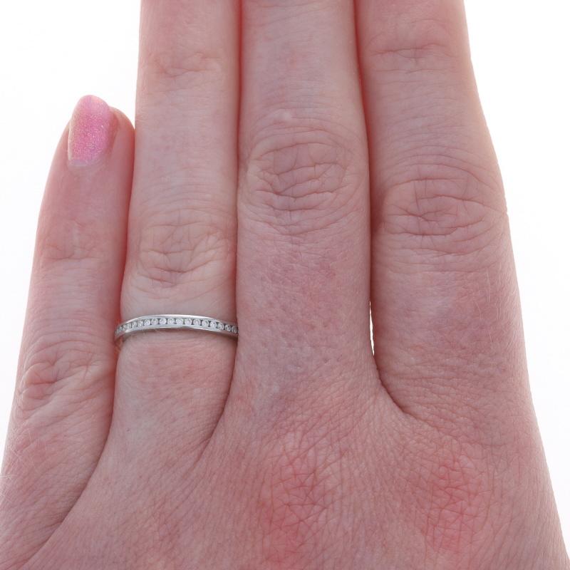 Round Cut White Gold Diamond Wedding Band - 14k Round .26ctw Channel Set Ring SZ 5 3/4 For Sale