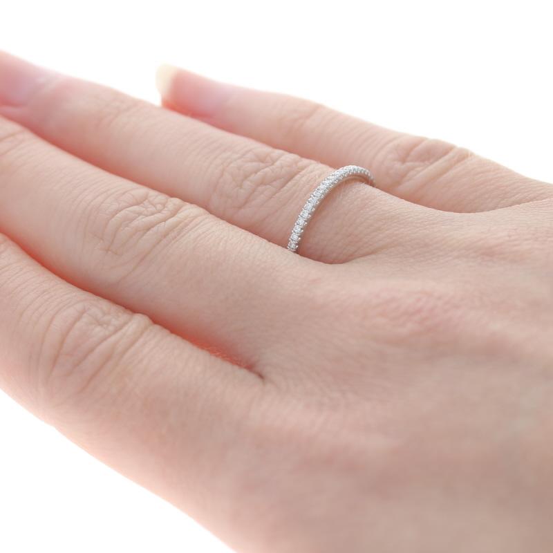 Donna Fascia nuziale con diamante in oro bianco - Anello a Brilliante Rotondo 14k da 0,11 ct. in vendita