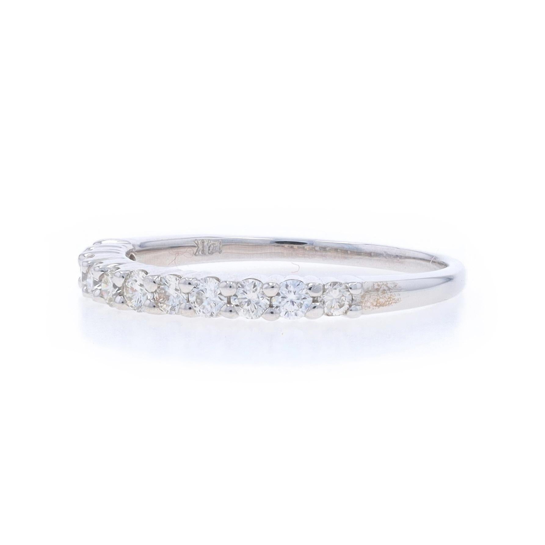 Fascia nuziale con diamante in oro bianco - Anello tondo Brilliante 14k da 0,30 ct. In condizioni ottime in vendita a Greensboro, NC