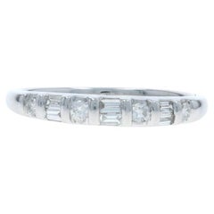 Alliance en or blanc avec diamant - 14k Bague ronde brillante et baguette .25ctw