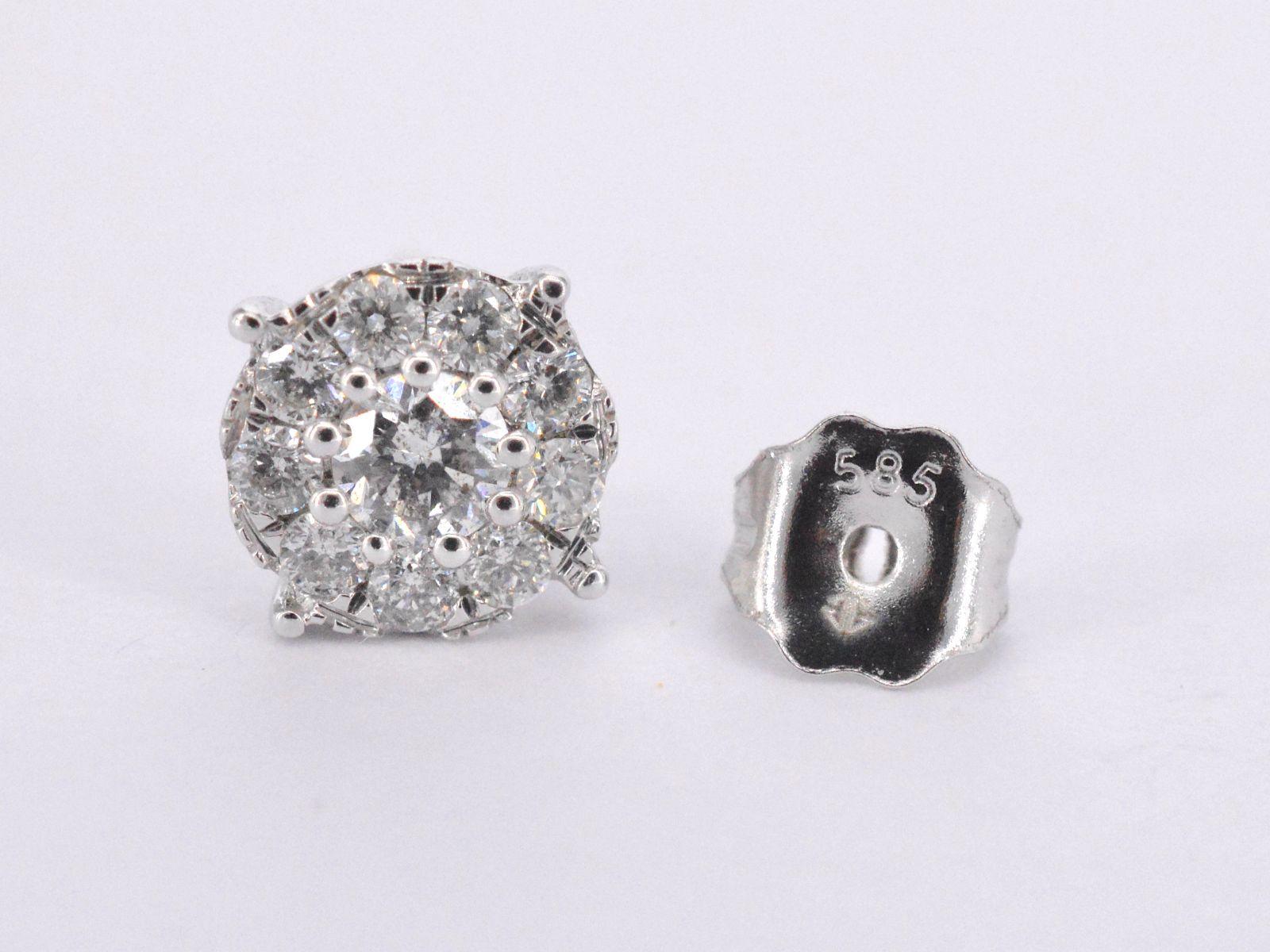 White Gold Earrings with Brilliant Cut Diamonds For Sale 3