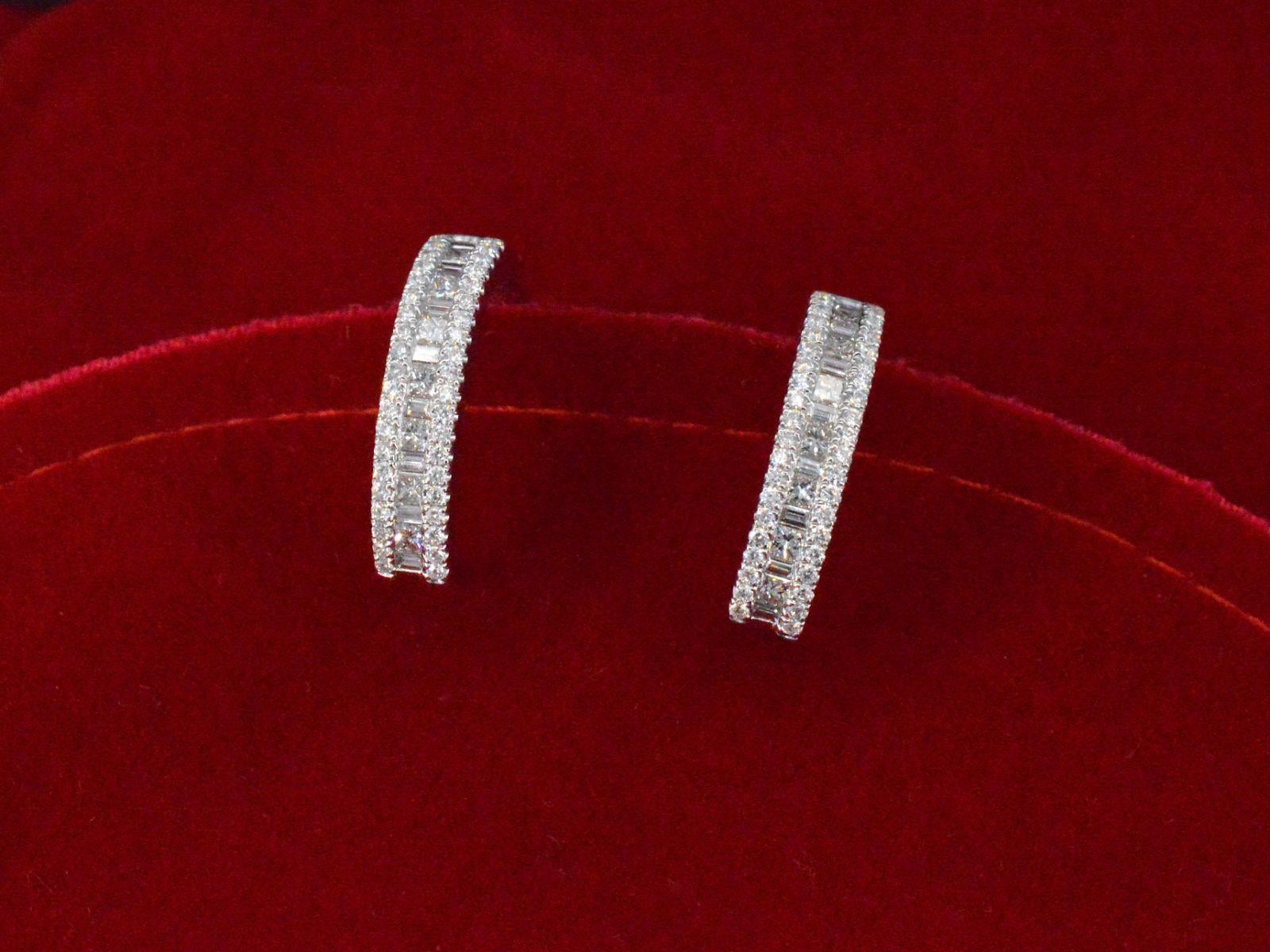 White Gold Earrings with Brilliant, Princess and Baguette Diamonds For Sale 2