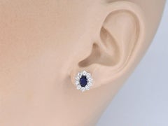 White Gold Earrings with Diamonds and Sapphire