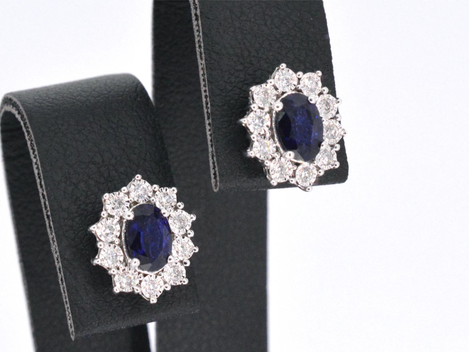 Brilliant Cut White Gold Earrings with Diamonds and Sapphire For Sale