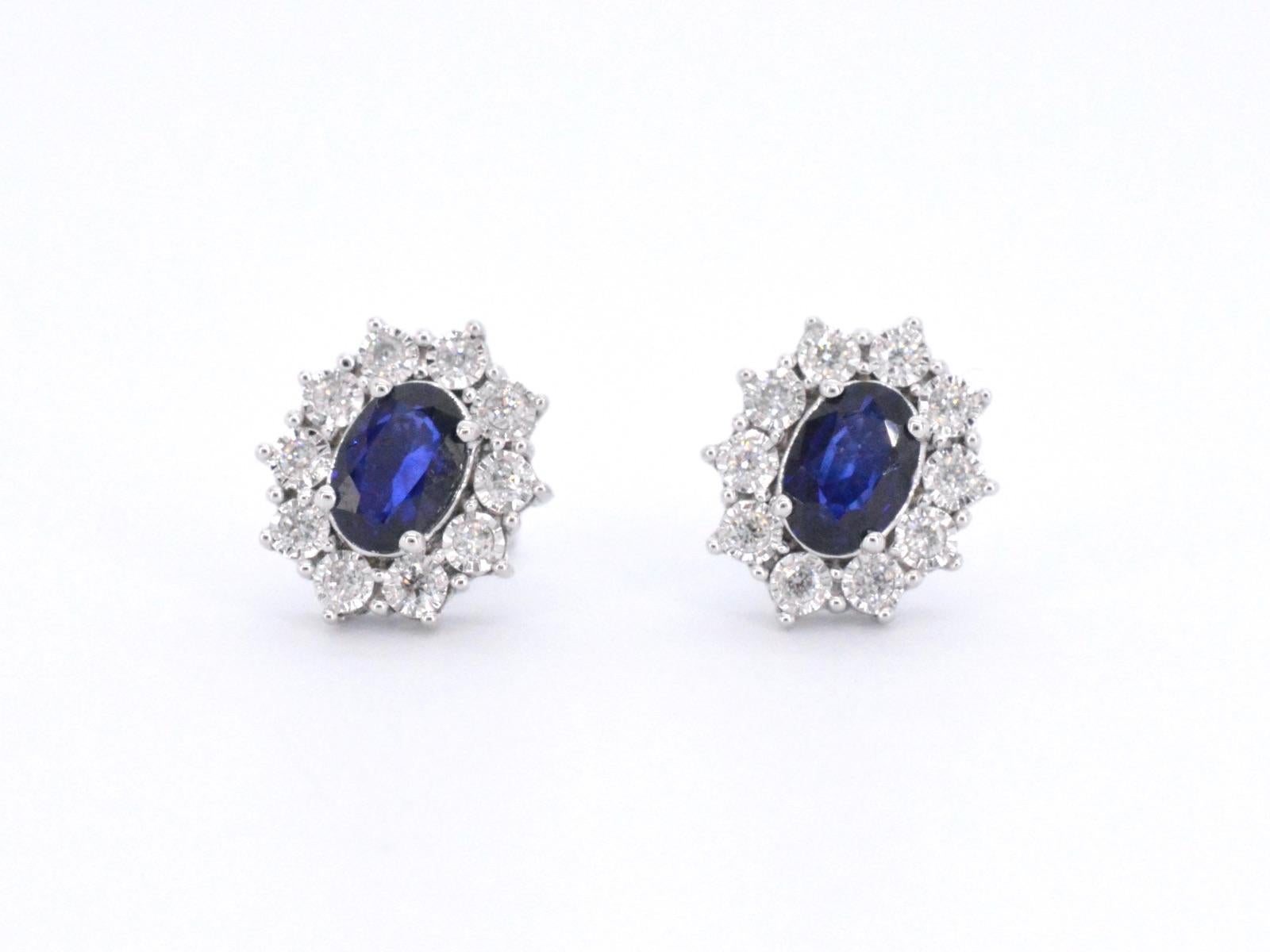 Women's White Gold Earrings with Diamonds and Sapphire For Sale