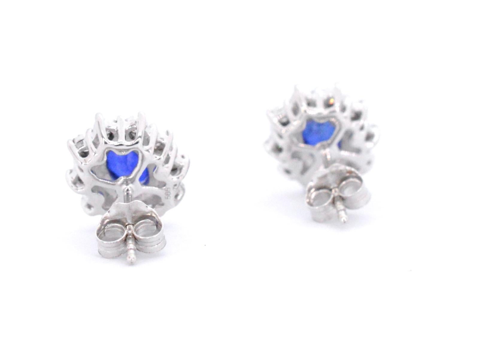 White Gold Earrings with Diamonds and Sapphire For Sale 1