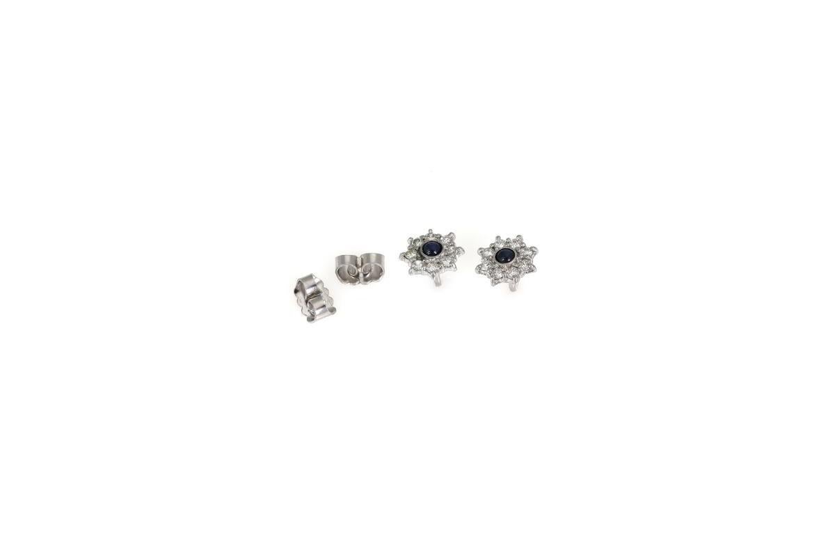 Women's or Men's White gold earrings with sapphires and diamonds For Sale