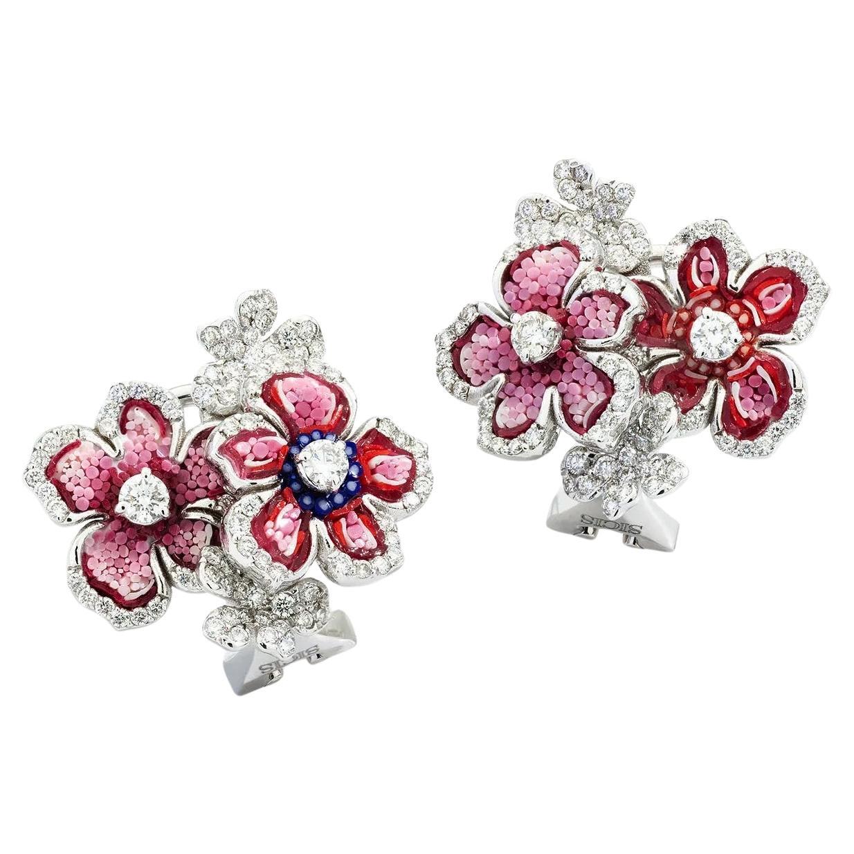 Ohrringe aus Weißgold mit weißenenen Diamanten und Mikromosaik
