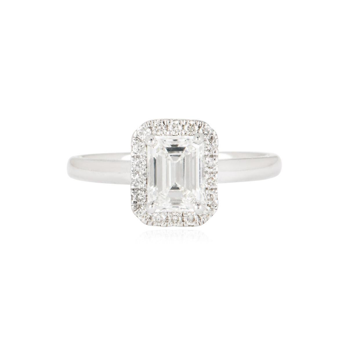 GIA Certified White Gold Emerald Cut Diamond Ring 1.07ct F/IF In New Condition For Sale In London, GB
