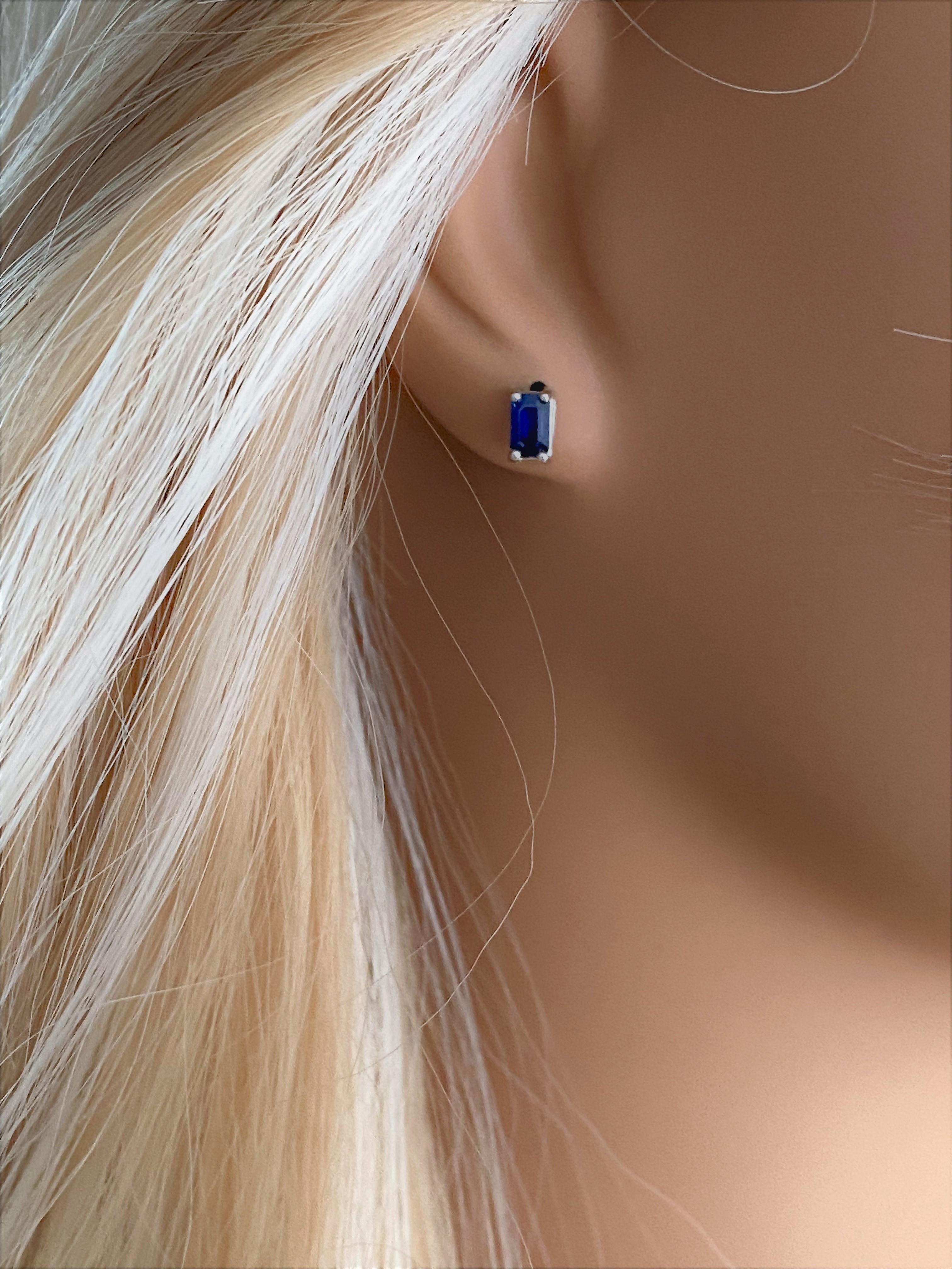 Ohrstecker aus Weißgold mit Saphiren im Smaragdschliff für Damen oder Herren
