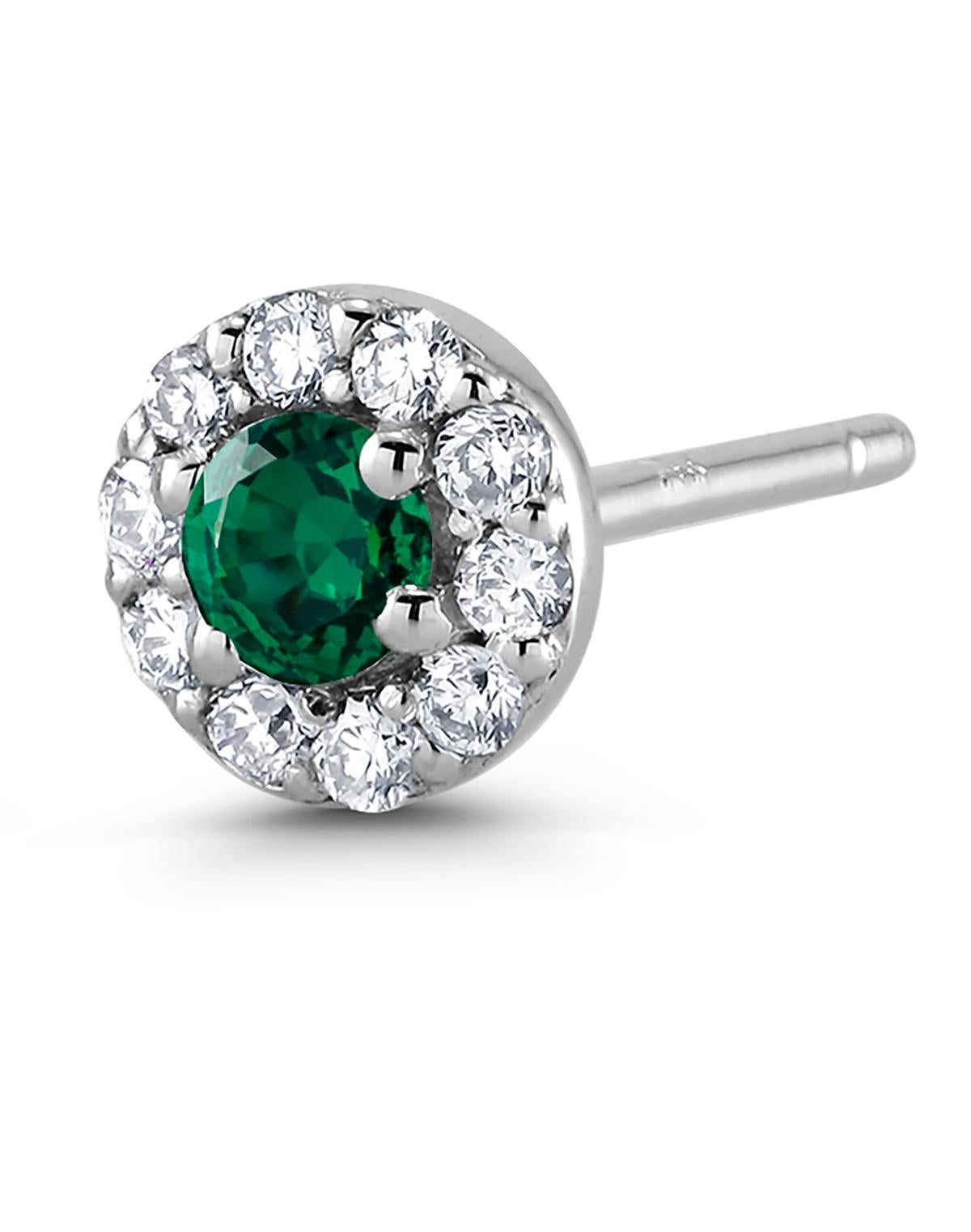 White Gold Emerald Diamond Earrings Weighing 0.47 Carat 1