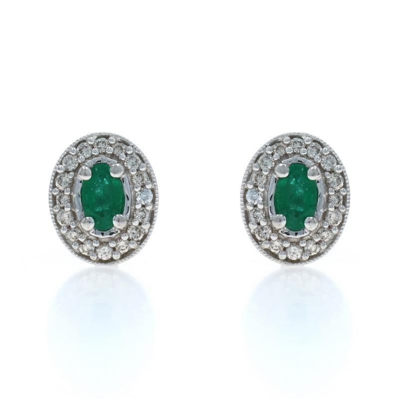 Contenuto del metallo: Oro bianco 14k

Informazioni su A. Stone

Smeraldi naturali
Trattamento: Oliatura
Carati: .50ctw
Taglio: Ovale

Diamanti naturali
Carati: .32ctw
Taglio: Rotondo brillante
Colore: I - J
Chiarezza: SI2 - I1

Carati totali: