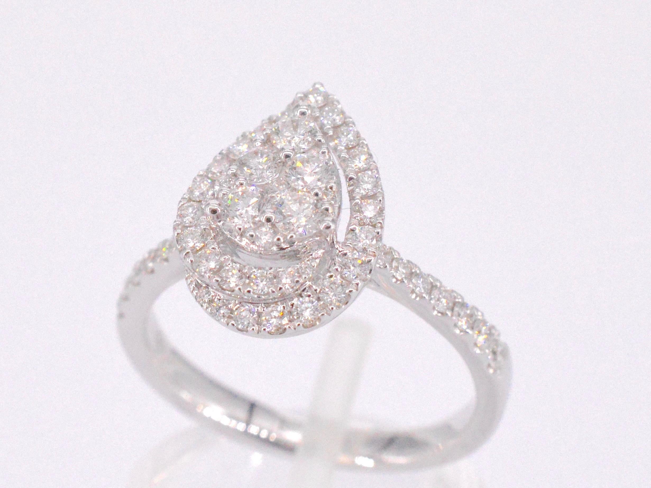 Brilliant Cut White Gold Entourage Ring Diamond Pear Shape For Sale