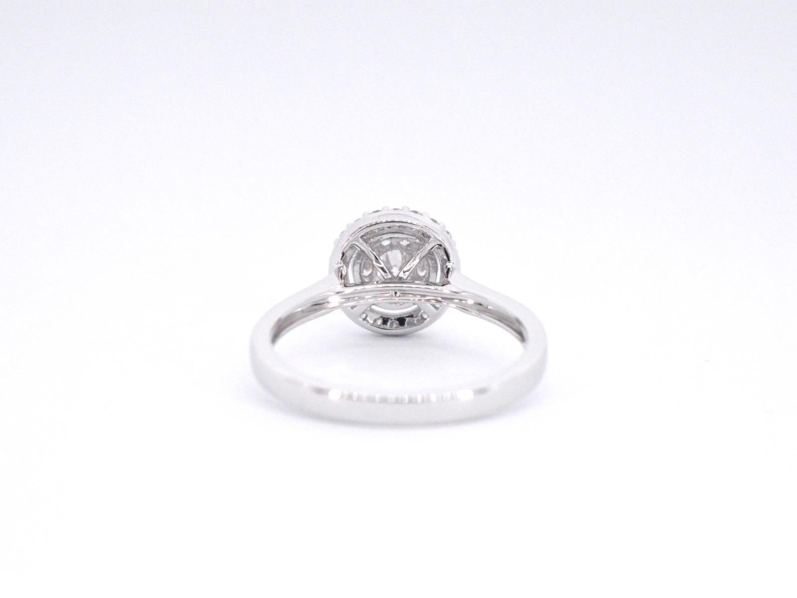 White gold entourage ring set with diamonds For Sale 1