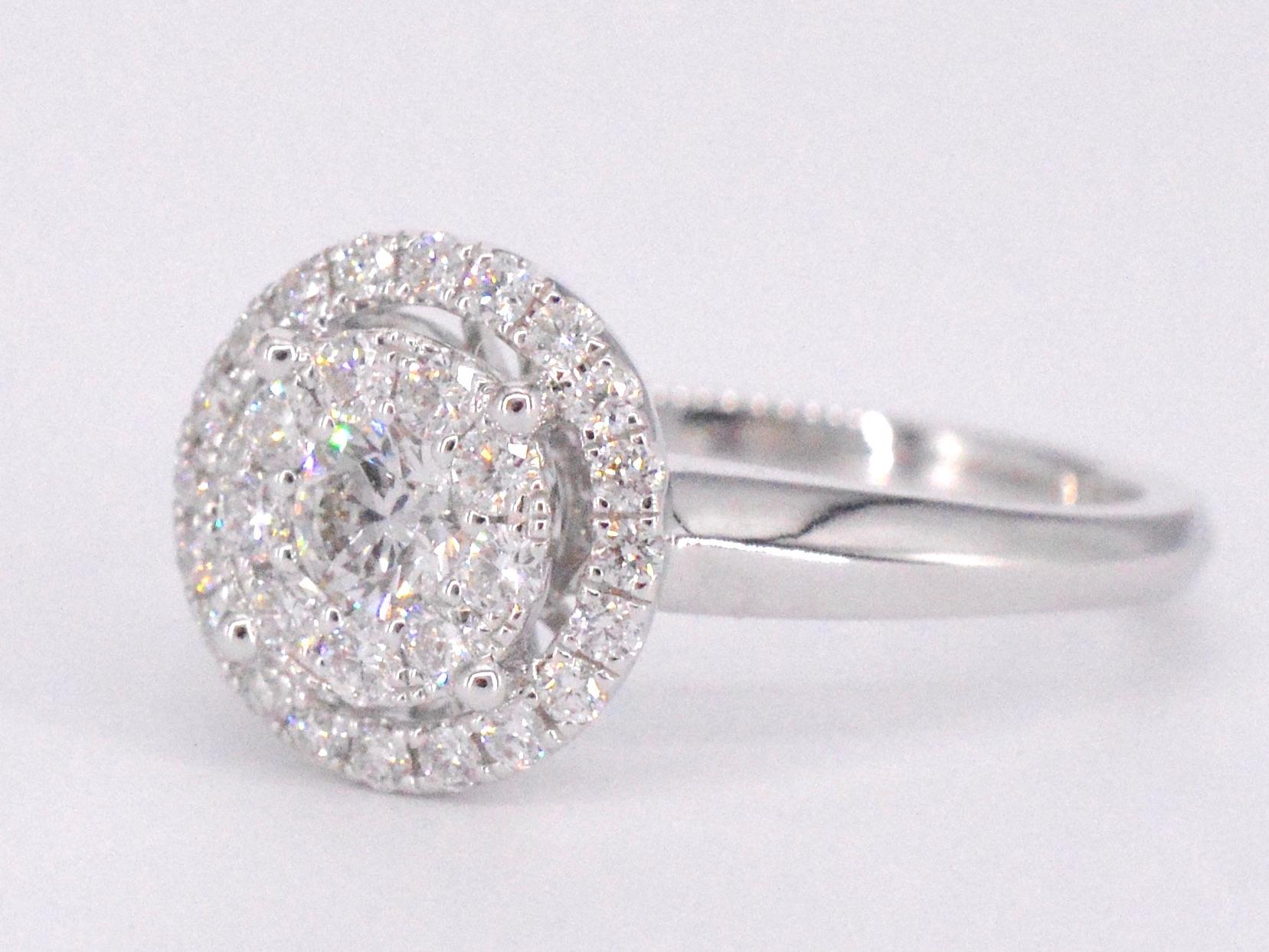 Anello Entourage in oro bianco con diamanti in vendita 2
