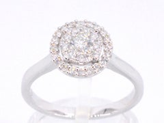 White gold entourage ring set with diamonds