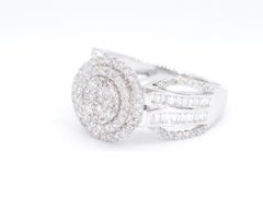 White Gold Entourage Ring with Brilliant and Baguette Cut Diamonds
